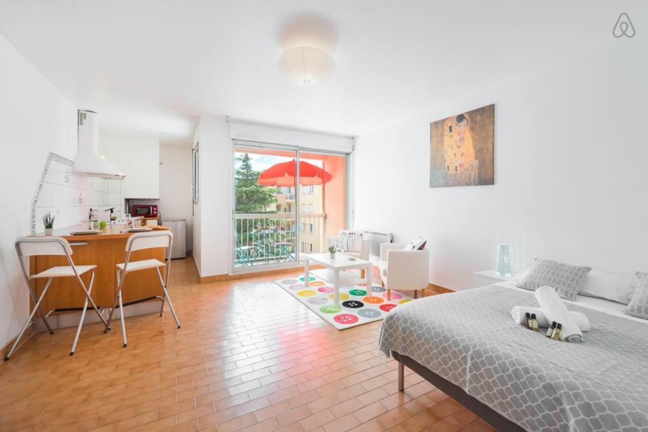 Charming Studio Close To The Train Station - Air Rental Montpellier Luaran gambar